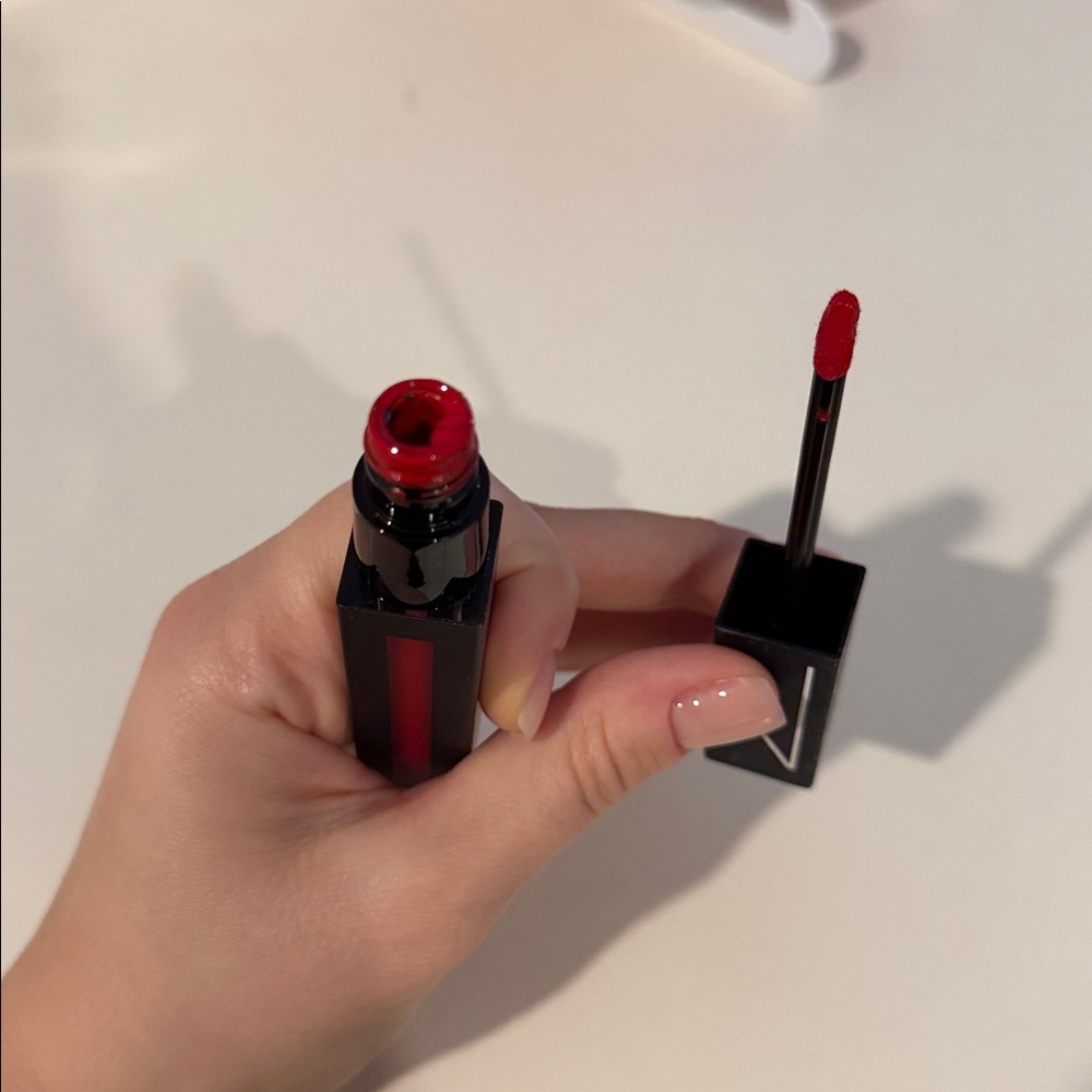Nars - Picture 3 of 3